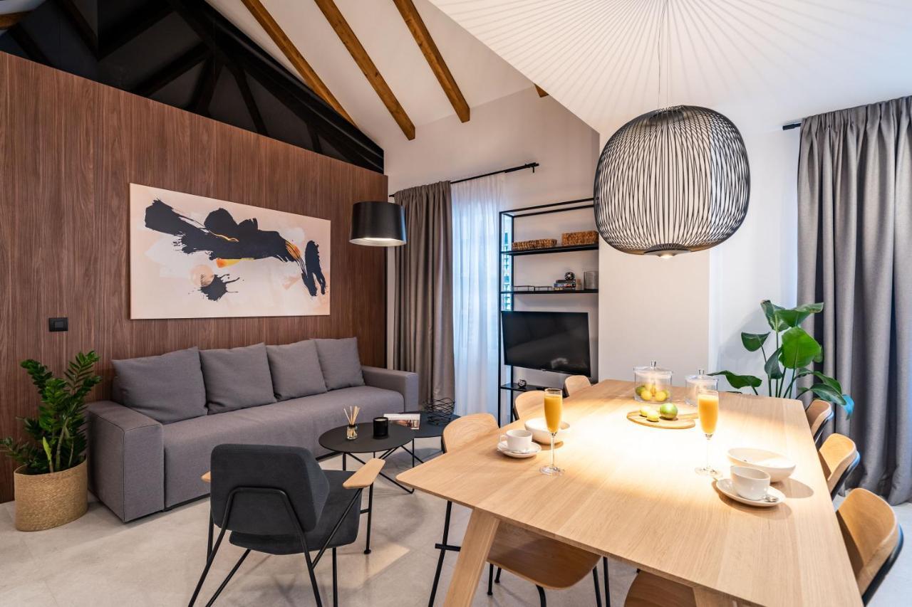 Agape Suite Old Town-Luxury Two Bedroom Apartment Дубровник Экстерьер фото