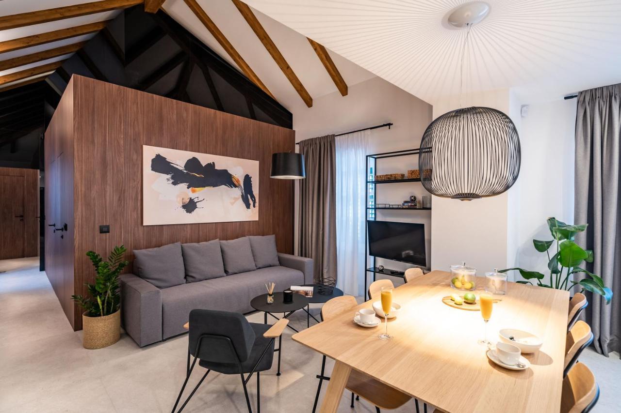 Agape Suite Old Town-Luxury Two Bedroom Apartment Дубровник Экстерьер фото