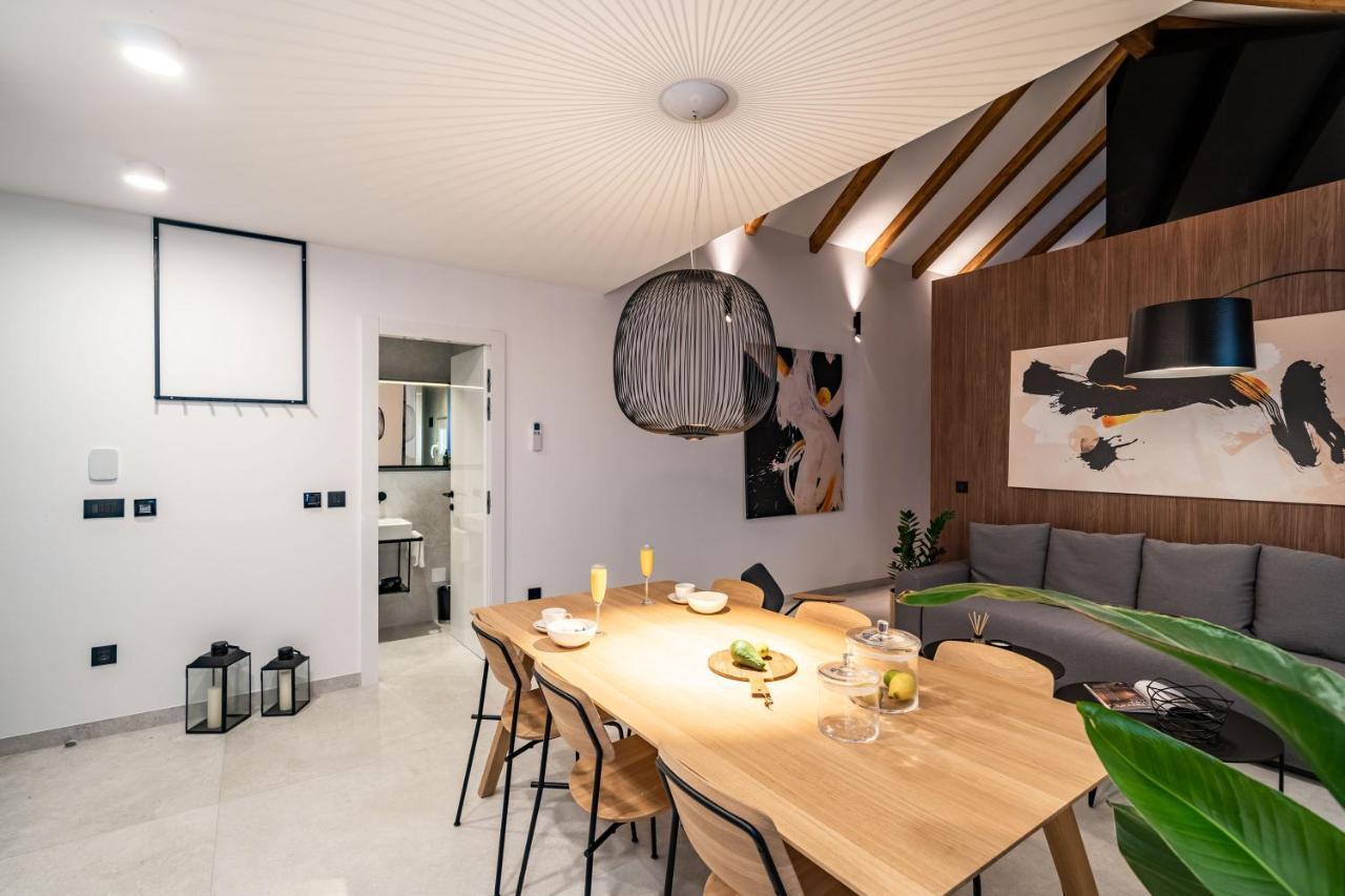 Agape Suite Old Town-Luxury Two Bedroom Apartment Дубровник Экстерьер фото